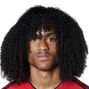 After he was recruited by manchester united, his parents supported him in the big move of his career by relocating to. Tahith Chong Fifa 19 Career Mode 66 Rated On 21st July 2019 Futwiz