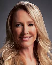 Deborah Benton's Instagram, Twitter & Facebook