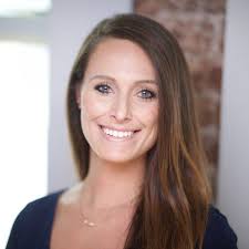 Marissa Schlueter's Instagram, Twitter & Facebook