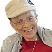 Anna Cumbo's Instagram, Twitter & Facebook