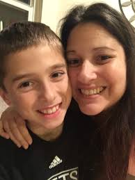 Julie Ellinger Hunt (@EllingerHunt)