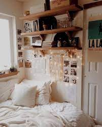 Adorable 99 Romantic Bedroom Decor Ideas On A Budget Https Centeroom Co 99 Romantic Bedroom D Bedroom Decor Cozy Bedroom Inspirations Romantic Bedroom Decor