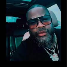 Julio Cesar Chavez went an incredible 89–0–1 before his first loss in 1994,  the longest unbeaten run in boxing history at the time. A streak that may  never be matched.