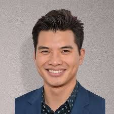 Andy Tran's Instagram, Twitter & Facebook