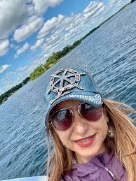 Introduction to a sailing enthusiast