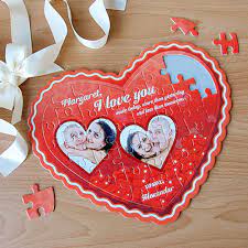Design your own personalized heart puzzle. Heart Shaped Message Puzzle