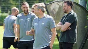 That said, christoph's life is devoted to investigations into the unknown, and. Munster Christoph Metzelder Als Praktikant Dfb Deutscher Fussball Bund E V
