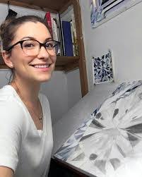 Angie Crabtree's Instagram, Twitter & Facebook