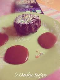 Le Chaudron Magique Monsieur Cuisine Ou Pas Le Pudding Au Chocolat Dessert Pudding Au Chocolat Coulis