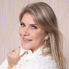 Fernanda Rosa (@fernandarosa_blumenau)