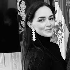 Chelsea Twining and Lee Courtney's Wedding Website