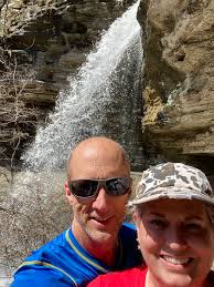 Callaway Cabin at the Pig Trail Scenic Byway ਲਈ ਪ੍ਰੋਫ਼ਾਈਲ