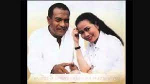 Chord Kunci Gitar Dan Lirik Rindu Yang Terlarang Broery Feat Dewi Yull Ku Puisikan Rindu Di Hati Tribunsolo Com