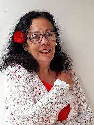 PREMIO NACIONAL Y LATINOAMERICANO DE LIJ: "La Hormiguita Viajera", 16ta  Edición EL Hormiguero Lector ha decidido otorgar la distinción en el rubro  NARRACIÓN al GRUPO “AMISTAD CUENTERA” formado por las narradoras: ROXANA