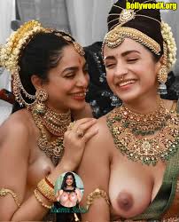 Trisha Krishnan nude nipple show with Sobhita Dhulipala small boobs ps1  lesbian fake – Bollywood X.CAM