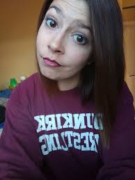 Aimee Estes's Instagram, Twitter & Facebook