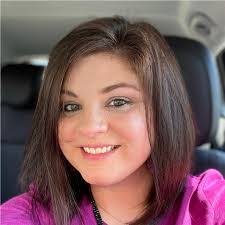 Ericka Salinas's Instagram, Twitter & Facebook