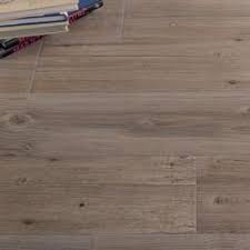 Bathroom Floor And Shower Wickes Heartwood Light Oak Porcelain Tile 850 X 200mm Wickes Co Uk Wood Grain Tile Tile Bathroom Wood Tile Shower