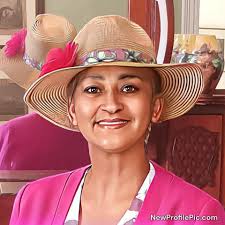 Today we honour an extraordinary teacher who we are blessed to call HOD and  Head of Academics: Mrs Yusra Harmse Mrs Harmse matriculated from Gelvandale  High School and started at Linkside High