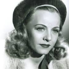 Helene Reynolds's Instagram, Twitter & Facebook