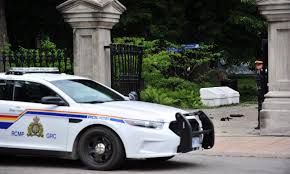 The official residence and workplace of governors general since 1867 / la résidence officielle et le lieu de travail des. Police Arrest Armed Man Near Trudeau S Residence Newspaper Dawn Com