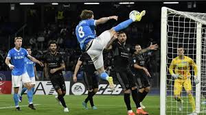 Il Napoli non è ancora pronto a scucirsi lo Scudetto dalla maglia
