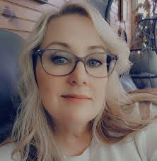 Photos of pets, yard, and scenery from Canada