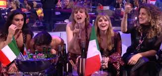 Mit ihrem song zitti e buoni hat die italienische rockband maneskin am 22. Ckxjsjxsoghmcm