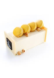 Pin By Marcia Helena Ribeiro Snoeijer On Patisserie Christmas Log Cake Dessert Presentation Beautiful Desserts