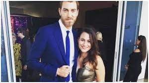 Rhett mclaughlin was born as rhett james mclaughlin. Jessie And Rhett James Mclaughlin How Long Have They Been Married