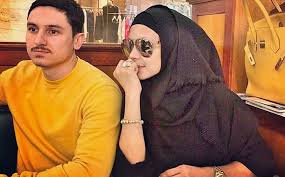 We did not find results for: Rozita Che Wan Bazookapenaka