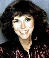 Karen Carpenter March 2 1950 February 4 1983 Was An American Singer And Drummer She And Her Brother Richard Formed The 1970s Duo Car Karen Carpenter Famous Singers Singer