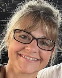 Jennie Bowling's Instagram, Twitter & Facebook