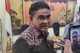 Menantu Jokowi Jadi Kader Gerindra dan Mau Maju Cagub Sumut, Andreas PDIP:  Itu Urusan Dia