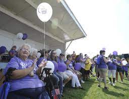 Each year, more than 5,000 relay for life events take place in over twenty countries. Hundreds Walk To Raise Money For Cancer Research Local News Kenoshanews Com