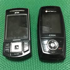 Spigen slim armor pro case for galaxy z fold 2 5g. Old Korea Handphone Mobile Phones Gadgets Mobile Gadget Accessories Mounts Holders On Carousell