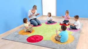 Bei diesem kinderteppich aus unserer kollektion lernen und spielen handelt es sich um einen tollen spielteppich. Der Morgenkreis Saisonale Spielideen Betzold Blog