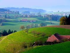 Emmental schweiz restaurant sonne elektro jud ag delta international gmbh aeschlimann agro treuhand schwand emmentaler backwaren freudiger ag hans. 42 Emmental Ideen Schweiz Bauerhofe Schweiz Reise