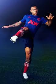 Memphis depay wallpapers high resolution and quality download. B17 Memphis Belle Wallpaper Download To Your Mobile From Phoneky