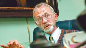 Trial begins for doctor charged in drug case