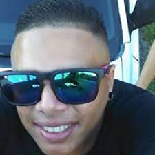 Stream Omar Valentin Robles music