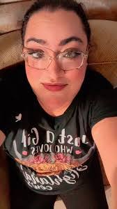 Catherine Bonneau's Instagram, Twitter & Facebook