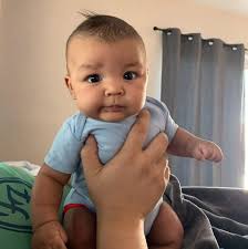 What are good local restaurants in Albuquerque for a large group dinner?