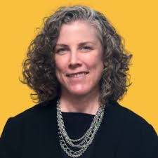 Lisa Witmer's Instagram, Twitter & Facebook