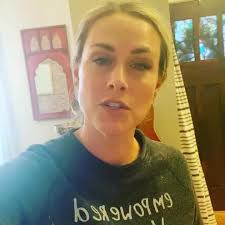 Mid-Week Mom Chat: Bestie Talk w Amanda Satcher. @amanda.satcher LINK IN  BIO 🎙 This week Nashville was hit by a tornado. Michael and I were in the  eye of the storm, but