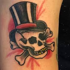 Super Rag Top Hat Skull From T 14rl Americantraditional Boldwillhold Bxptattoos Crossbones Denver Denvertat Skull Tattoo Traditional Tattoo Tattoos