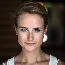 Nina Warner's Instagram, Twitter & Facebook