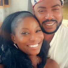 I'd like to introduce my fiancé, Damien Ali, I to this amazing group. We  are at the beginning of this journey many of you have successfully  conquered. Any advice and words of