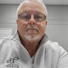 See who is the current betting favorite to land the LSU head coaching job