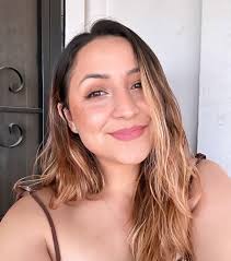 Hey am new here hope am welcome. Need someone to chat with am bord😢 and am  from Nigeria